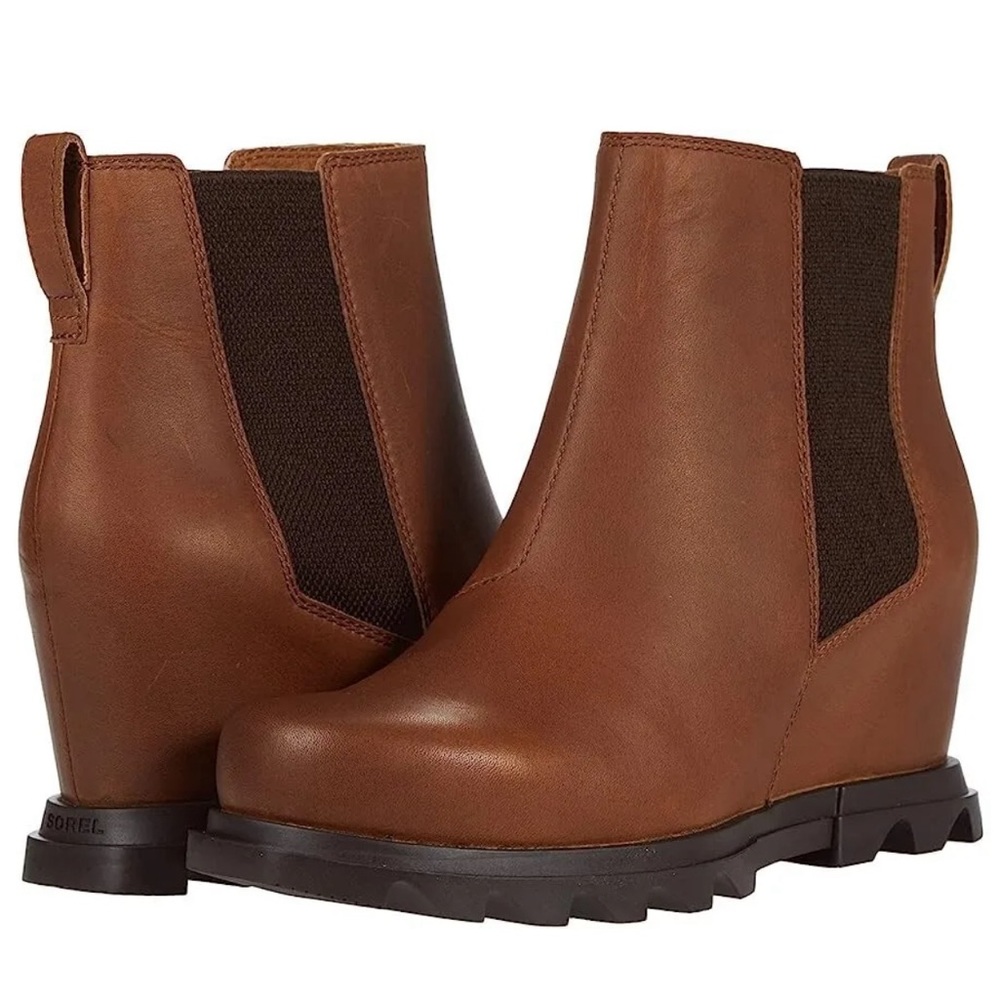 Sorel Joan Of Arctic Wedge lll  Chelsea Boot Hazelnut-SZ 8, narrow, fit like a 7